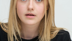 Woman Actress Dakota Fanning