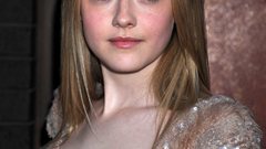 Woman Actress Dakota Fanning