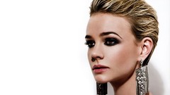 Woman Actress earrings carey mulligan