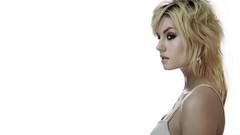 Woman Actress elisha cuthbert