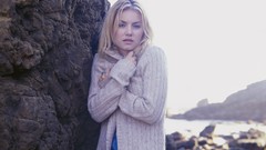Woman Actress elisha cuthbert