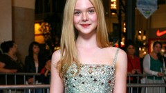 Woman Actress elle fanning long neck
