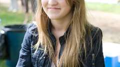 Woman Actress emily osment