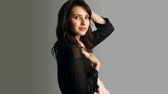 Woman Actress emma roberts