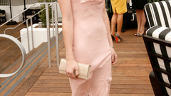 Woman Actress emma roberts