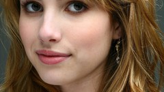 Woman Actress emma roberts