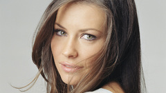 Woman Actress evangeline lilly