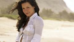 Woman Actress evangeline lilly