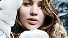 Woman Actress fair jennifer lawrence