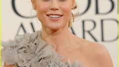 Woman Actress golden blondes globes red carpet MILF Julie Bowen