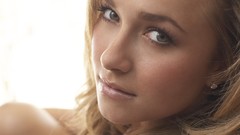 Woman Actress hayden panettiere blondes models