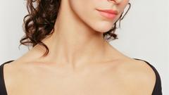 Woman Actress Jennifer Love