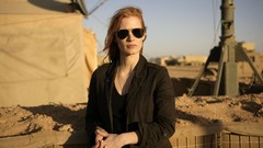 Woman Actress jessica chastain aviator glasses Zero Dark Thirty