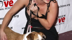 Woman Actress kaley cuoco