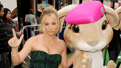 Woman Actress kaley cuoco blondes