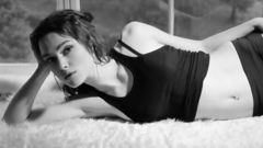 Woman Actress Keira Knightley