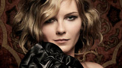Woman Actress Kirsten Dunst