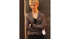 Woman Actress maggie grace