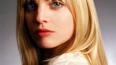 Woman Actress mena suvari