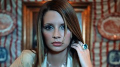 Woman Actress mischa barton