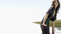 Woman Actress mischa barton