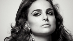 Woman Actress Natalie Portman