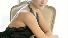 Woman Actress Natalie Portman