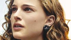 Woman Actress Natalie Portman