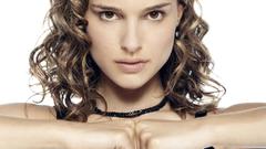 Woman Actress Natalie Portman