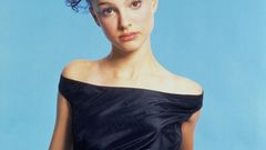 Woman Actress Natalie Portman