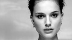 Woman Actress Natalie Portman