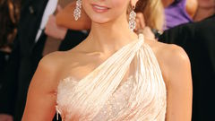 Woman Actress Nina Dobrev