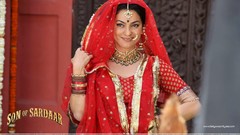 Woman Actress queen stills son movie stills son of sardar
