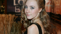 Woman Actress saoirse ronan