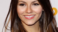 Woman Actress school victoria justice brunettes singers february