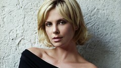 Woman Actress shoulders blondes charlize theron
