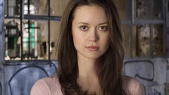 Woman Actress summer glau