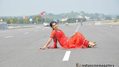 Woman Actress Tapasee Pannu Tamil