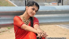 Woman Actress Tapasee Pannu Tamil