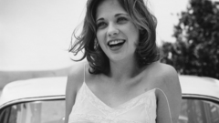 Woman Actress zooey deschanel