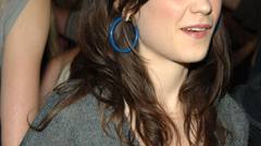 Woman Actress zooey deschanel