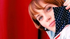 Woman Actress zooey deschanel