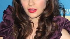 Woman Actress zooey deschanel huge boobs sweaters