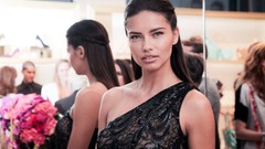 Woman adriana lima supermodels