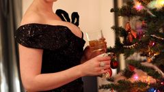 Woman alcohol Celebrity rings Christmas trees Actress curtains 
