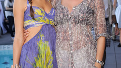 Woman alessandra ambrosio doutzen