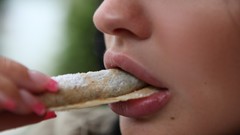 Woman Aletta Ocean palacsinta