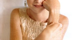 Woman alexis bledel Actress