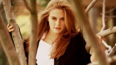 Woman Alicia Silverstone blondes