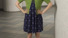 Woman alison brie Annie Edison